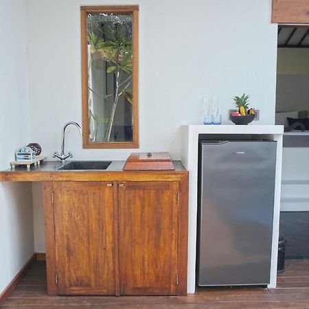 Stay Shark Villas Gili Air Buitenkant foto