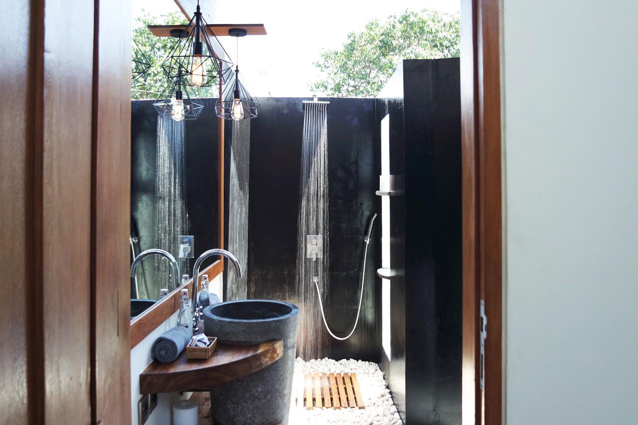 Stay Shark Villas Gili Air Buitenkant foto